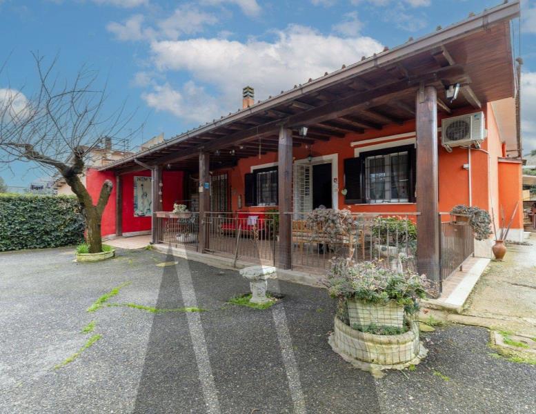 casa indipendente in vendita a Roma in zona Gianicolense