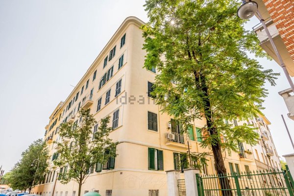 appartamento in vendita a Roma in zona Celio