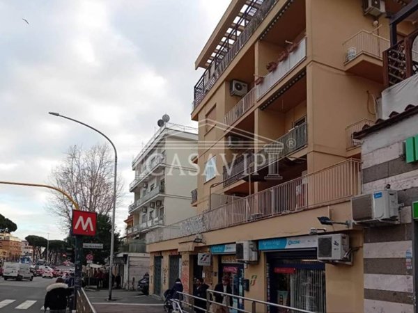 appartamento in vendita a Roma in zona Aurelio