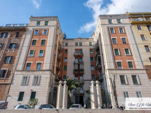 appartamento in vendita a Roma in zona Esquilino