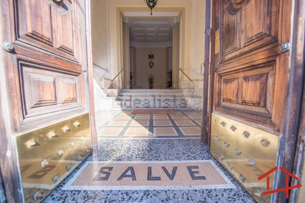 appartamento in vendita a Roma in zona Esquilino