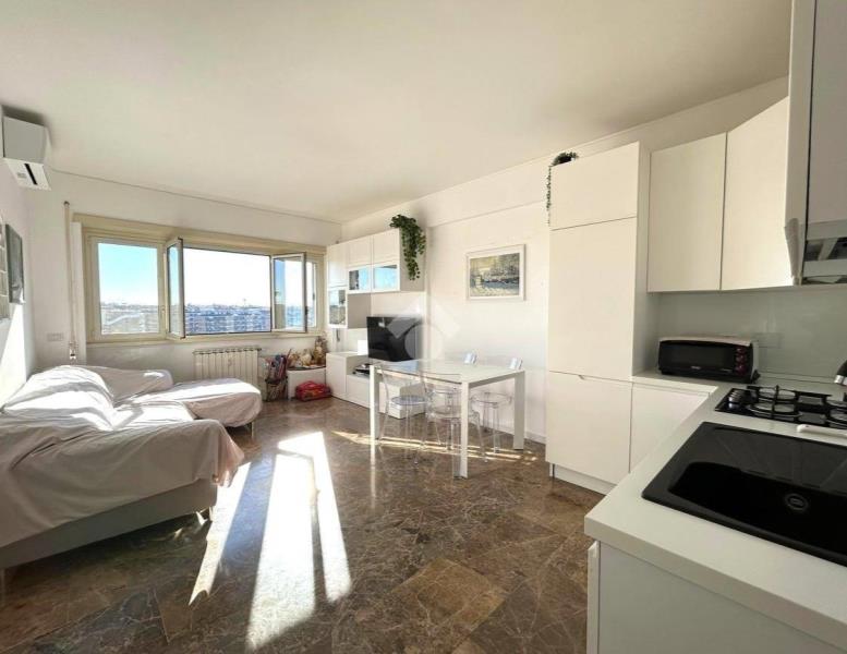 appartamento in vendita a Roma in zona Gianicolense