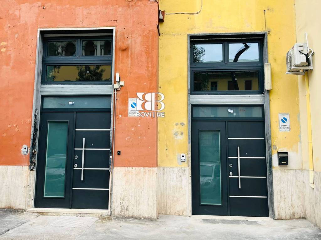 appartamento in vendita a Roma in zona Appio Latino