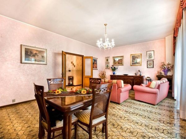 appartamento in vendita a Roma in zona Casal Morena