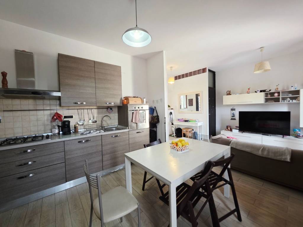 casa indipendente in vendita a Roma in zona Finocchio