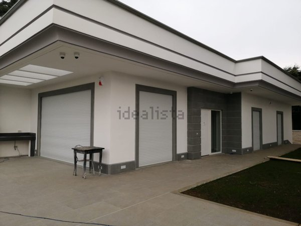 casa indipendente in vendita a Roma in zona Borghesiana