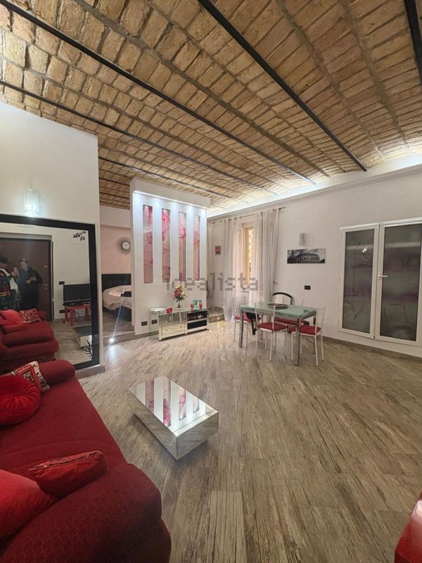 appartamento in vendita a Roma in zona Tiburtino
