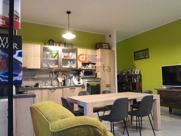 appartamento in vendita a Roma in zona Spinaceto