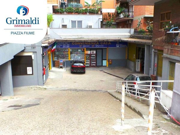 locale commerciale in vendita a Roma in zona Monte Sacro/Talenti