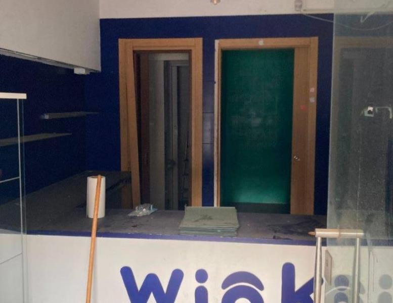 locale commerciale in vendita a Roma in zona Salario