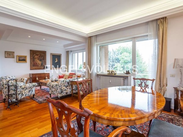 appartamento in vendita a Roma in zona Ardeatino