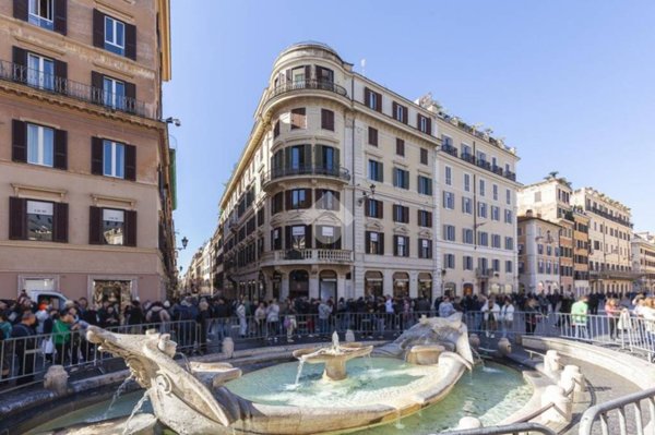 negozio in vendita a Roma in zona Campo Marzio