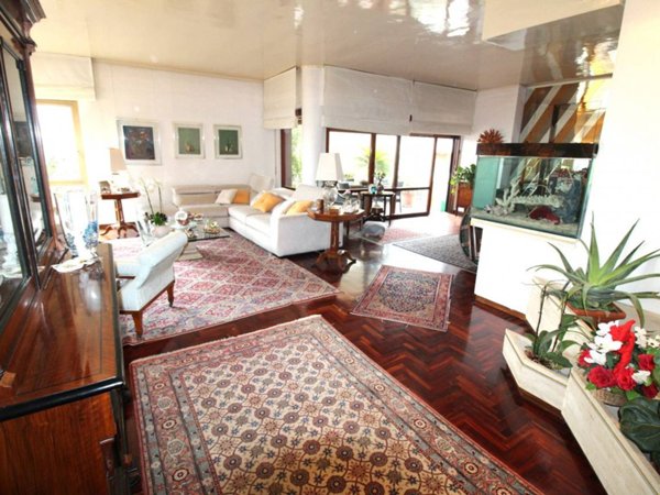 appartamento in vendita a Roma in zona Tor di Quinto