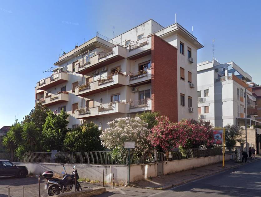 appartamento in vendita a Roma in zona Aurelio