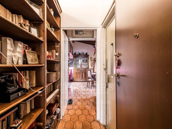 appartamento in vendita a Roma in zona Trastevere