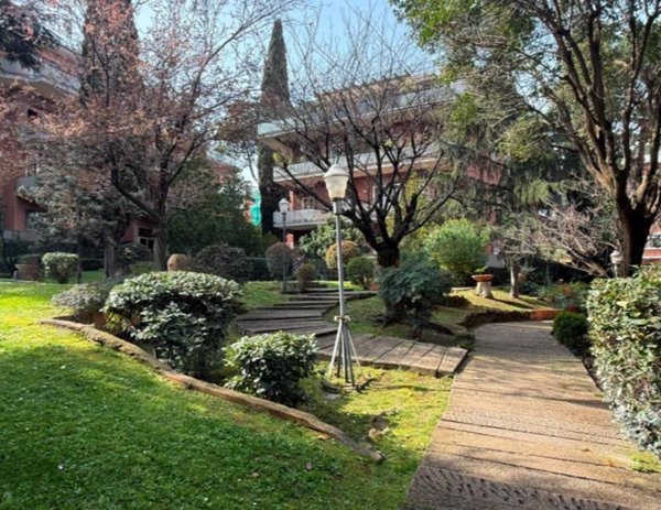 appartamento in vendita a Roma in zona Gianicolense