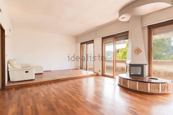 appartamento in vendita a Roma in zona Casal Palocco