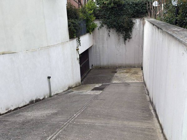 casa indipendente in vendita a Roma in zona Torre Gaia