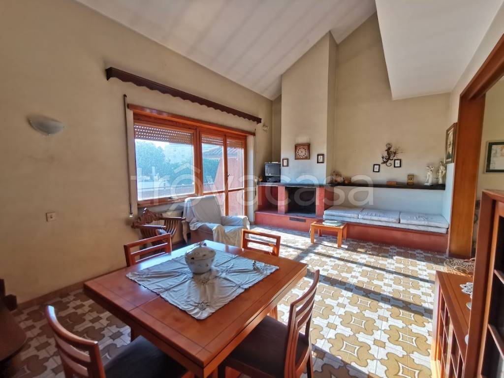 appartamento in vendita a Roma in zona Ponte Mammolo