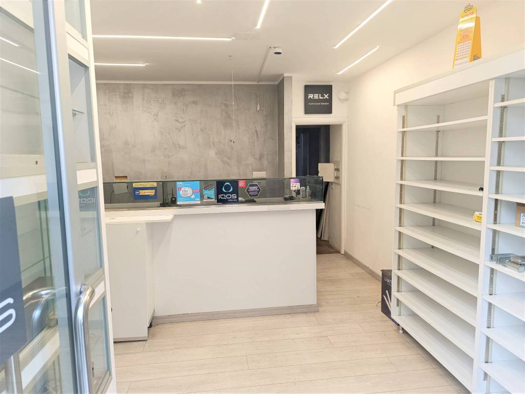 negozio in vendita a Roma