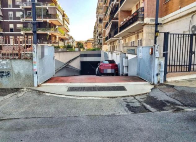 negozio in vendita a Roma in zona Monte Sacro/Talenti