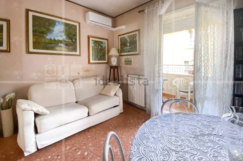 appartamento in vendita a Roma in zona Don Bosco