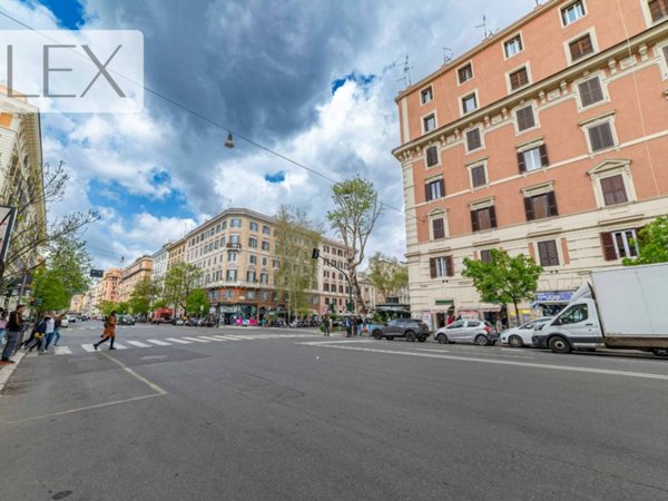 appartamento in vendita a Roma in zona Rione Prati