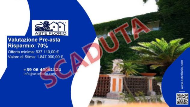 negozio in vendita a Roma in zona Infernetto