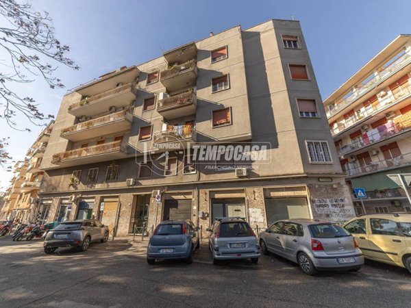 appartamento in vendita a Roma in zona Tuscolano