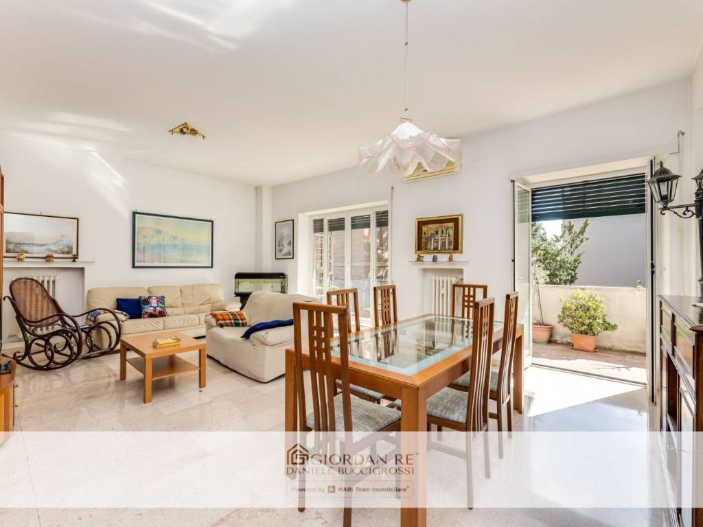 appartamento in vendita a Roma in zona Monte Sacro/Talenti