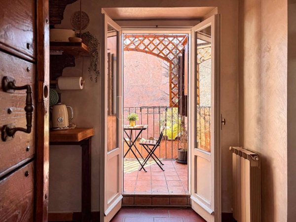 appartamento in vendita a Roma in zona Parione/Sant'Eustachio