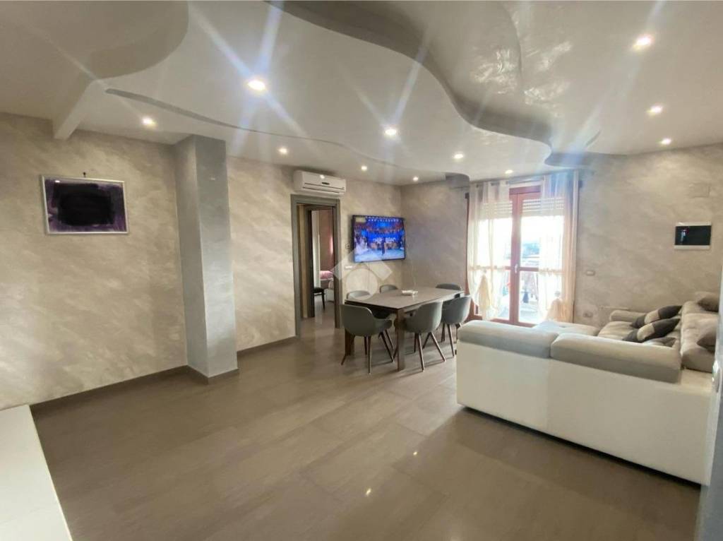 appartamento in vendita a Roma in zona Ponte Mammolo