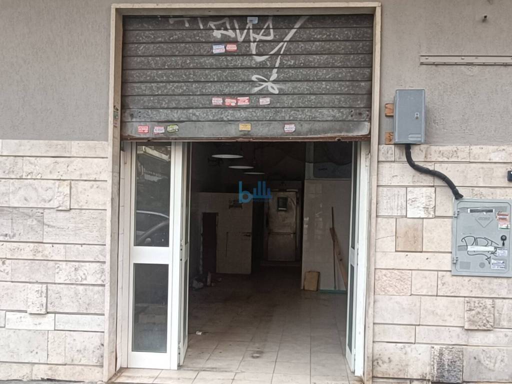 negozio in vendita a Roma in zona Prenestino-Centocelle