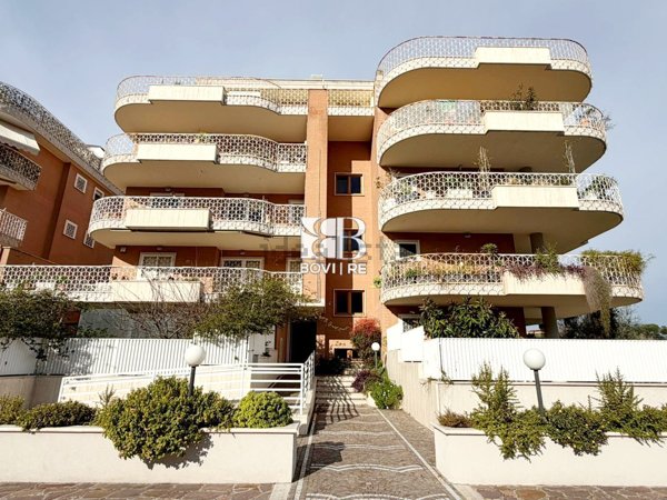 appartamento in vendita a Roma in zona Torrino