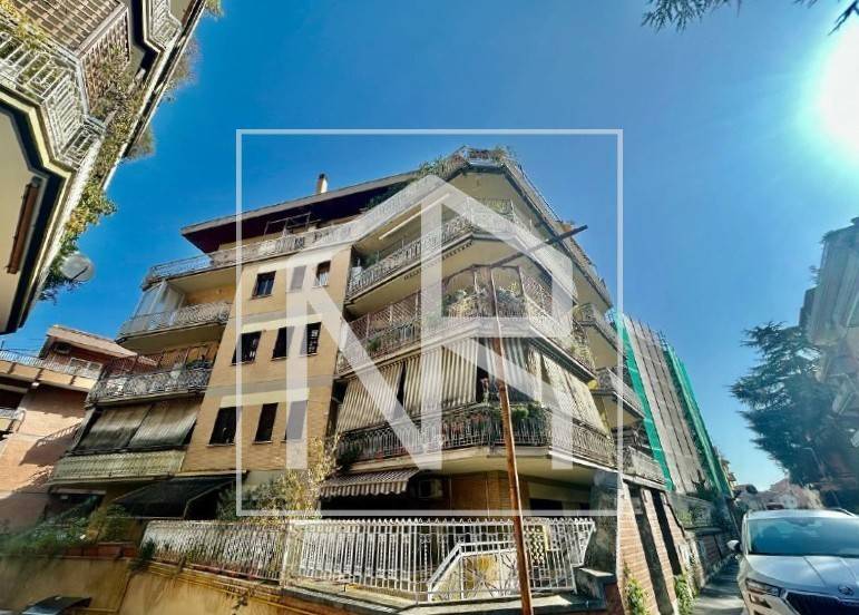 appartamento in vendita a Roma in zona Monte Sacro/Talenti