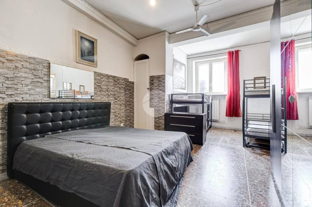 appartamento in vendita a Roma in zona Ostiense