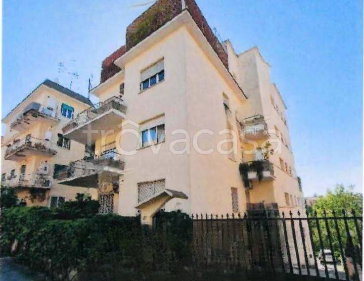 appartamento in vendita a Roma in zona Trionfale