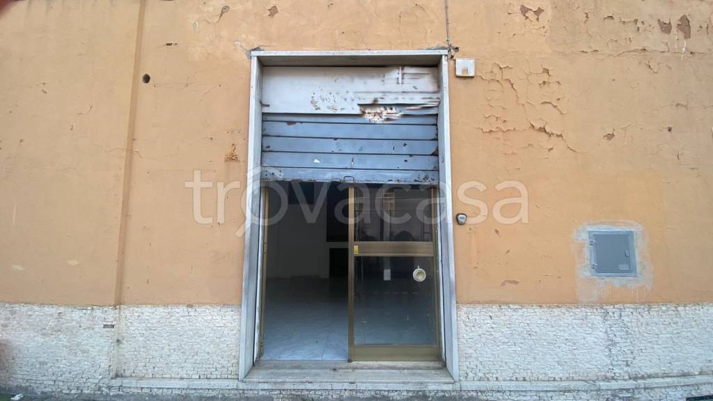 negozio in vendita a Roma in zona Prenestino-Centocelle