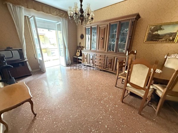 appartamento in vendita a Roma in zona Ostiense