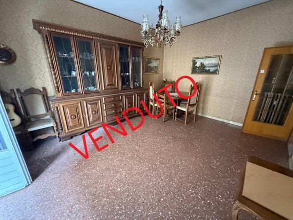 appartamento in vendita a Roma in zona Ostiense
