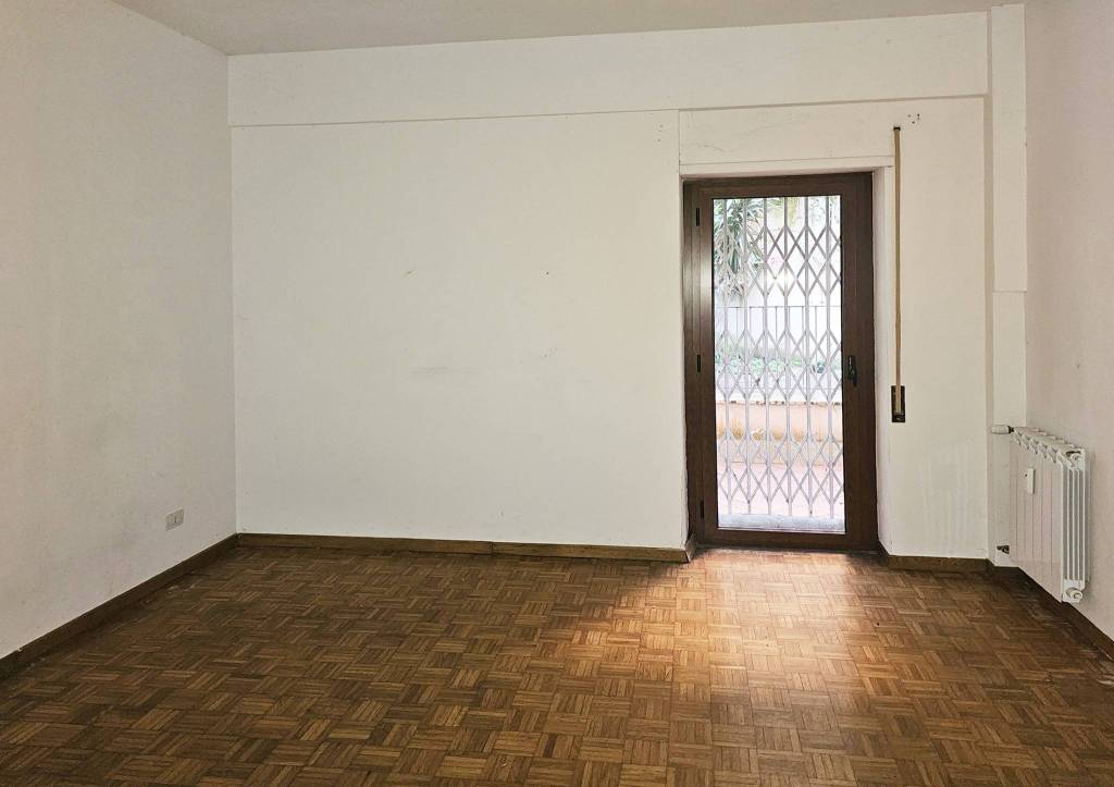 appartamento in vendita a Roma in zona Della Vittoria