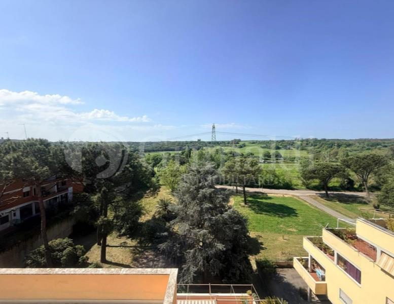 appartamento in vendita a Roma in zona Spinaceto