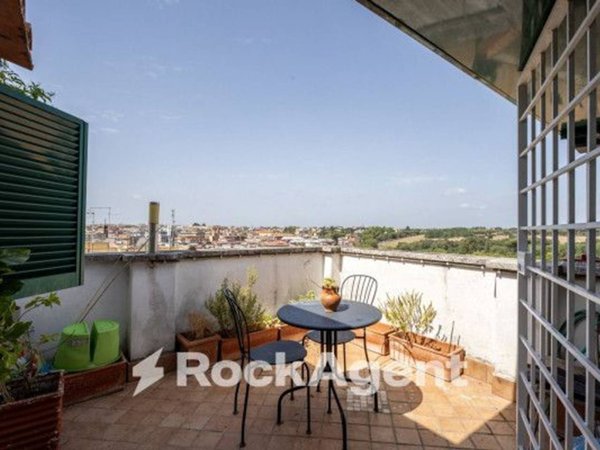 appartamento in vendita a Roma in zona Gianicolense