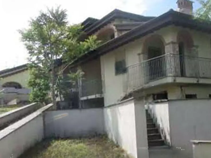 casa indipendente in vendita a Roma