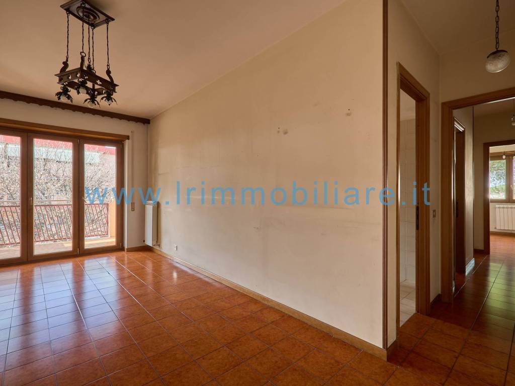 appartamento in vendita a Roma in zona Torre Maura