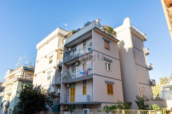 appartamento in vendita a Roma in zona Primavalle