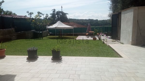 appartamento in vendita a Roma in zona Prima Porta