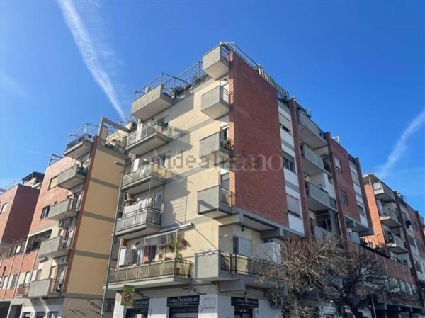appartamento in vendita a Roma in zona Ostia