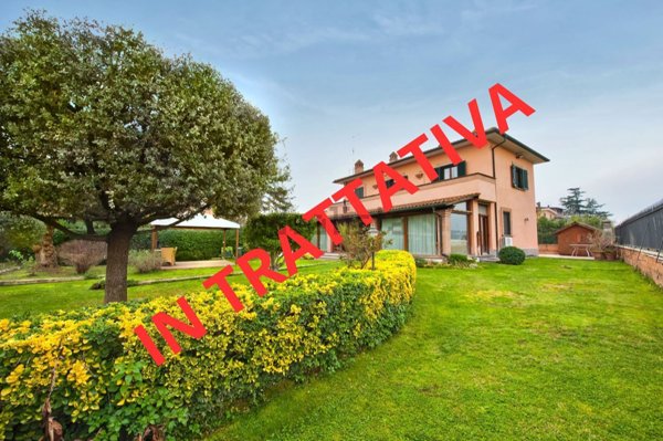 casa indipendente in vendita a Roma in zona Casal Morena