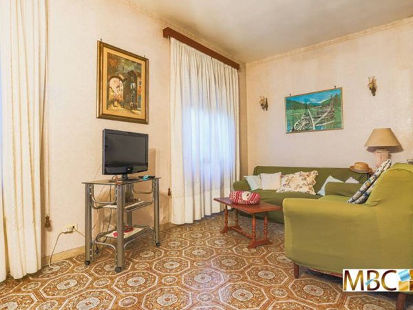 appartamento in vendita a Roma in zona Acilia